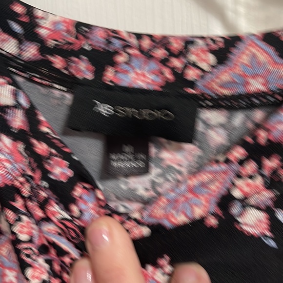 Blouse - Picture 2 of 3